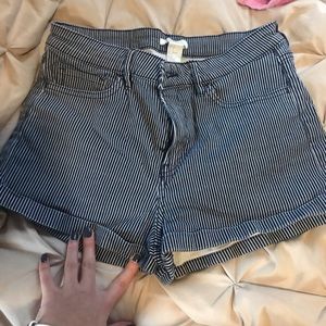 H&M striped shorts